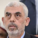 analise:-irmao-de-sinwar-pode-ser-escolhido-como-sucessor-do-hamas