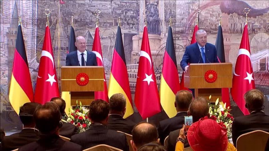 erdogan-diz-que-ocidente-permite-“massacres”-de-israel-em-coletiva-com-scholz