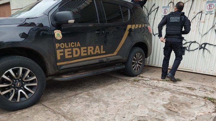 pf-desarticula-grupo-que-prestava-apoio-a-lider-criminoso-preso-no-df