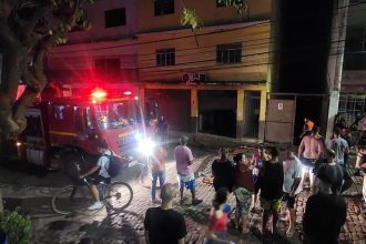 incendio-de-grandes-proporcoes-atinge-fabrica-de-tecidos-em-mg