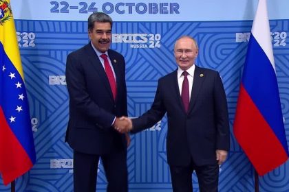 russia-apoia-esforcos-da-venezuela-para-se-juntar-aos-brics,-diz-putin-a-maduro