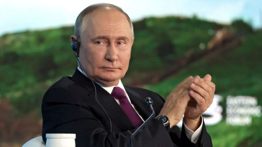 russia-sugeriu-que-dilma-continue-na-presidencia-do-banco-dos-brics,-diz-putin