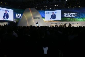 b20-discute-regulacao-da-ia-e-empresas-de-tecnologia-pedem-dialogo