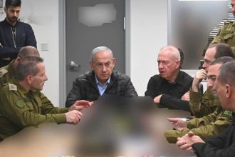 netanyahu-estava-na-base-militar-de-kirya-durante-ataque-no-ira,-diz-gabinete