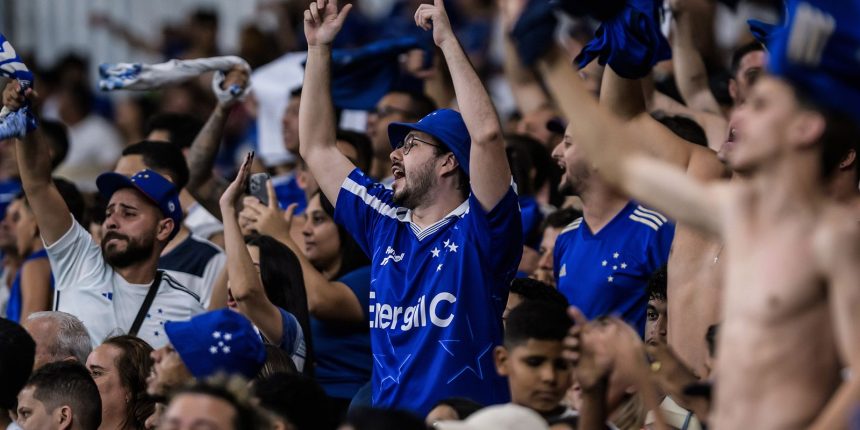 cruzeiro-lamenta-morte-de-torcedor-em-emboscada