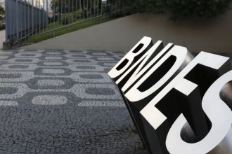 bndes-e-banco-dos-eua-assinam-acordo-para-investimentos-no-brasil