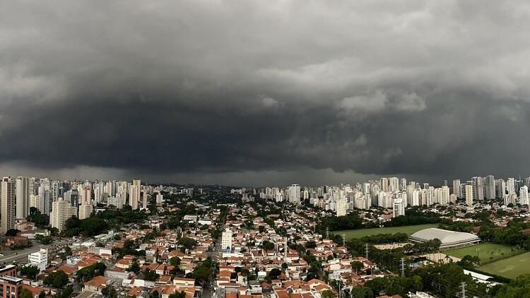 apesar-da-seca,-sao-paulo-teve-chuvas-acima-da-media-em-outubro:-veja-ranking-das-capitais