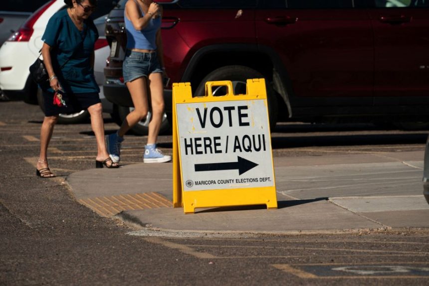 homem-do-arizona-e-indiciado-por-atirar-em-comite-democrata-perto-de-phoenix