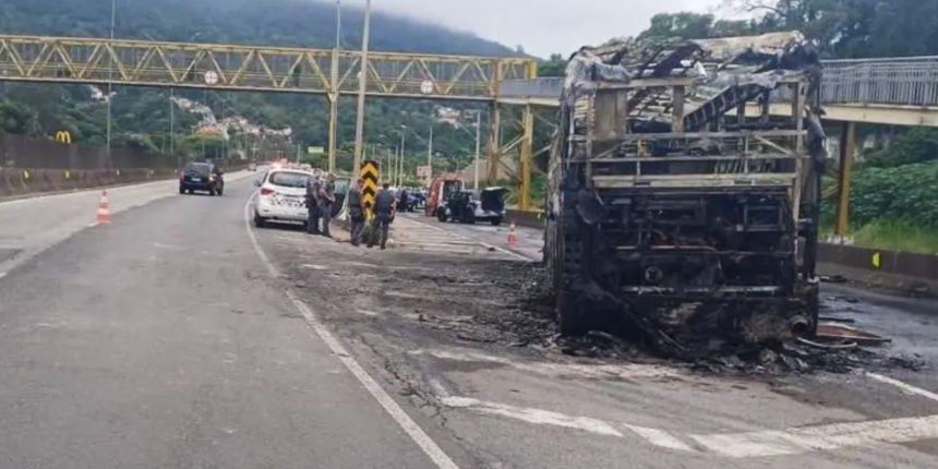 palmeirense-suspeito-de-participar-de-emboscada-a-onibus-e-preso