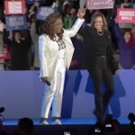 lady-gaga-e-oprah-winfrey-participam-de-ultimo-comicio-de-kamala-harris