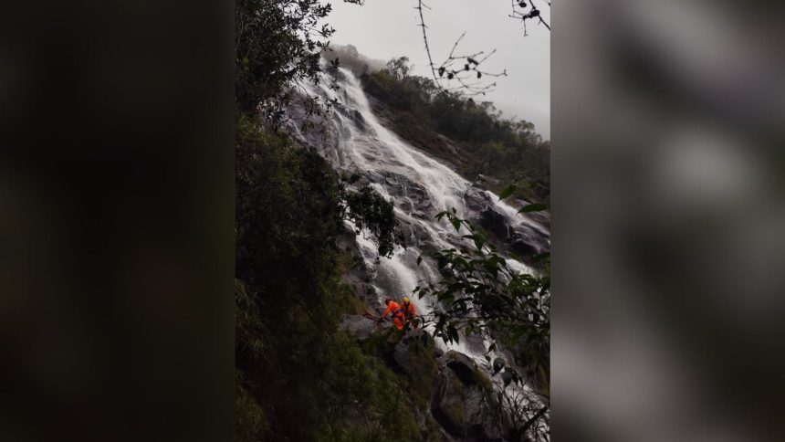 corpo-de-turista-e-encontrado-em-cachoeira-de-120-metros-de-altura-em-mg