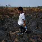 mais-de-420-mil-criancas-sofrem-com-seca-recorde-na-regiao-amazonica,-diz-unicef