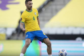 leo-ortiz-e-gabriel-martinelli-sao-convocados-para-a-selecao