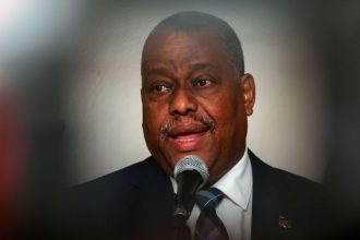 haiti-substitui-primeiro-ministro-a-medida-que-a-crise-de-seguranca-aumenta