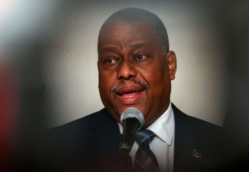 haiti-substitui-primeiro-ministro-a-medida-que-a-crise-de-seguranca-aumenta