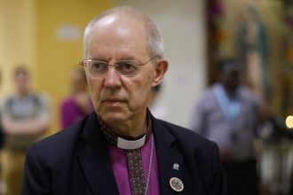 arcebispo-da-igreja-anglicana-renuncia-apos-ma-conducao-de-casos-de-abusos-sexuais