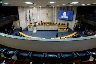 vereadores-de-sao-paulo-aprovam-aumento-do-proprio-salario-em-37%