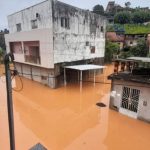 chuva-forte-alaga-wenceslau-guimaraes-e-transborda-rio-das-almas