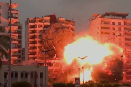 video:-bombardeio-de-israel-atinge-predio-em-beirute;-veja-momento