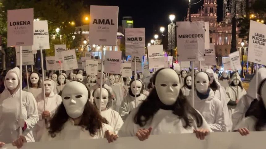 milhares-de-pessoas-marcham-pela-eliminacao-da-violencia-contra-mulheres-na-espanha