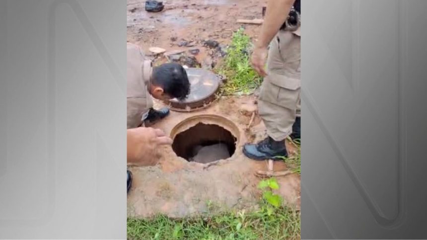 video:-suspeito-de-liderar-faccao-criminosa-e-preso-dentro-de-bueiro-em-mg