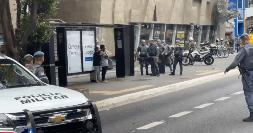 mulher-e-feita-refem-na-avenida-paulista,-em-sp