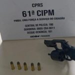 ubaitaba:-pm-prende-chefe-do-trafico-local-com-arma-de-fogo-no-acm