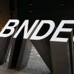 bndes-financia-r$-1,1-bi-para-exportacao-de-jatos-pela-embraer