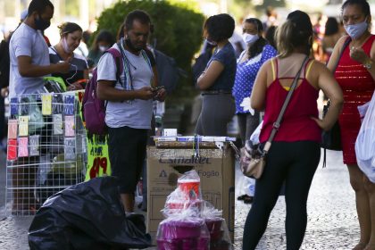 brasileiros-relatam-menor-renda-e-inseguranca-alimentar-apos-pandemia