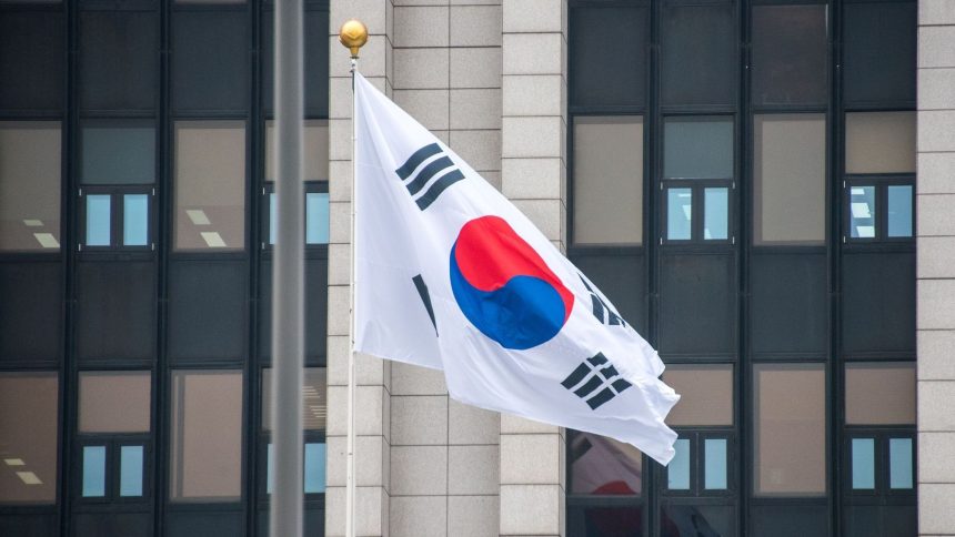 coreia-do-sul-confirma-soldado-norte-coreano-ferido-sob-custodia,-diz-yonhap