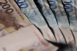 salario-minimo-passa-para-r$-1.518-a-partir-desta-semana