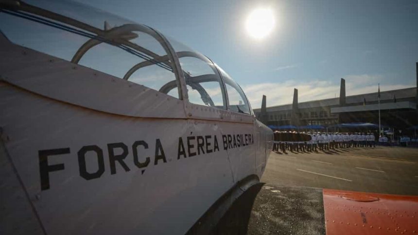 aviao-da-fab-faz-pouso-de-emergencia-em-brasilia-apos-problema-tecnico