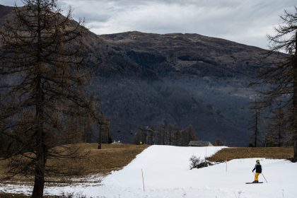 tres-esquiadores-morrem-em-avalanche-na-regiao-do-piemonte,-na-italia