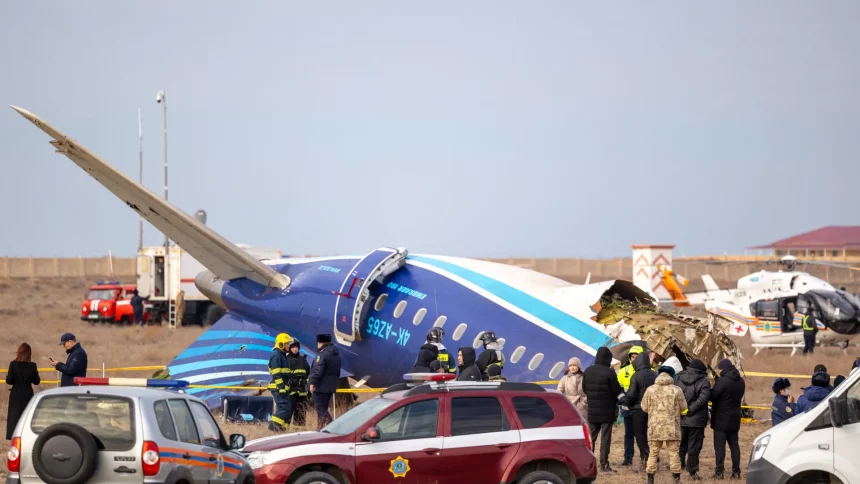 brasileiros-analisam-caixas-pretas-de-aviao-que-caiu-no-cazaquistao