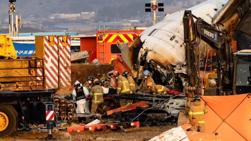 caixas-pretas-de-jato-da-embraer-que-caiu-no-cazaquistao-chegam-amanha