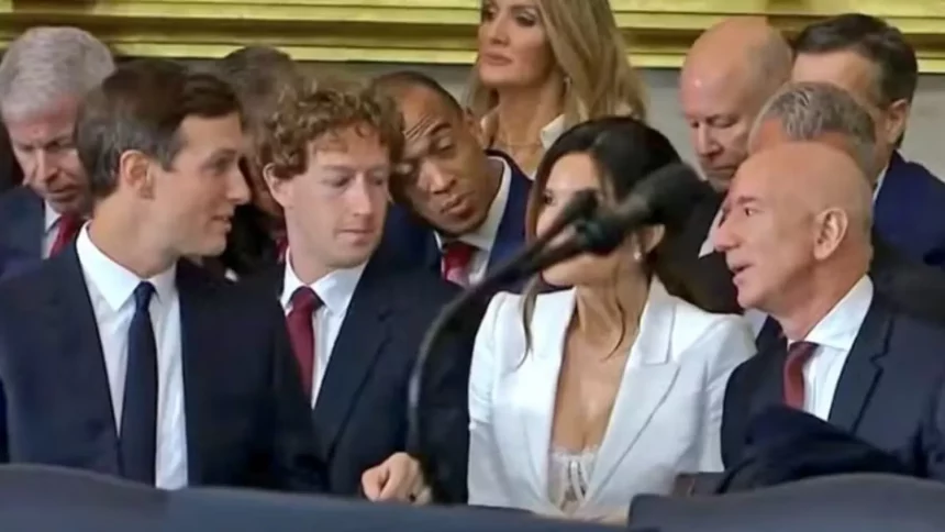 mark-zuckerberg-‘confere’-decote-de-noiva-de-jeff-bezos-e-video-viraliza