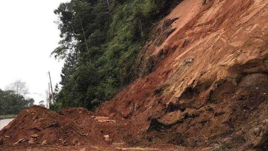 tres-pessoas-morrem-em-deslizamento-de-terra-em-taubate