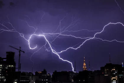 chuva-em-sp-faz-cidade-entrar-em-estado-de-atencao-para-alagamentos