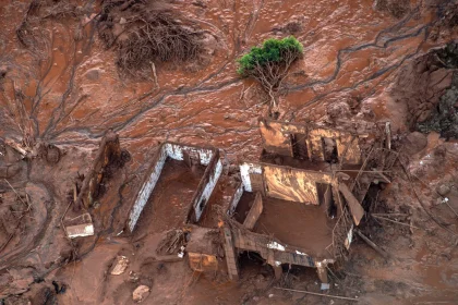 justica-federal-absolve-mineradoras-e-executivos-pela-tragedia-de-mariana