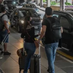 aeroporto-de-congonhas-tem-voos-cancelados-por-causa-das-chuvas-e-passageiros-dormem-no-saguao