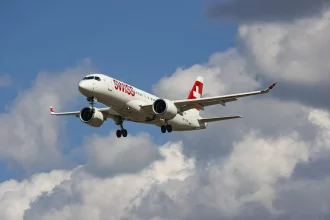 incidente-a-bordo-de-aviao-da-swiss-air-provoca-morte-de-tripulante