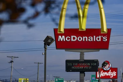 empregado-do-mcdonald’s-levou-a-detencao-de-mangione