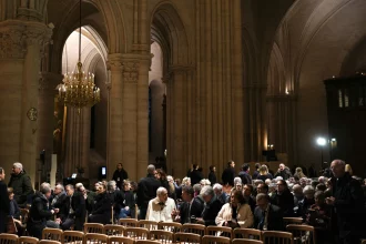 catedral-de-notre-dame-reabre-para-mais-de-40-chefes-de-estado-e-governo