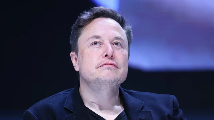 casa-branca-diz-que-tecnica-amy-gleason-e-chefe-do-doge,-nao-elon-musk