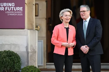 ursula-von-der-leyen-diz-que-“e-preciso-rearmar-a-europa-urgentemente”