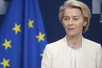 von-der-leyen-alerta-para-ameaca-a-europa-e-defende-reforco-da-defesa