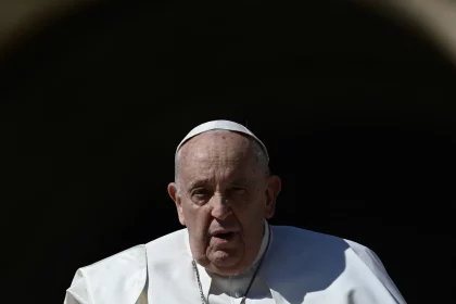 papa-francisco-tem-mais-uma-noite-tranquila-no-hospital