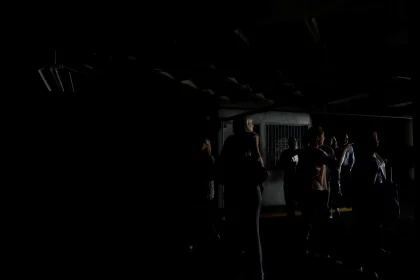 “perdi-mais-de-mil-reais-em-comida”,-diz-mulher-ha-2-dias-sem-luz-em-sp