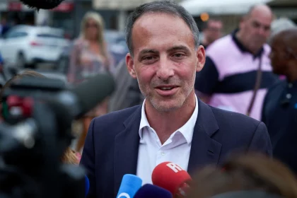 deputado-frances-sugere-que-eua-devolvam-estatua-da-liberdade