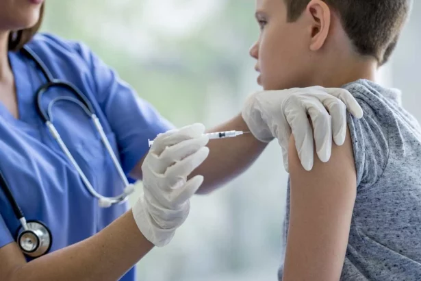 stj-mantem-multa-contra-casal-que-nao-vacinou-filha-contra-a-covid-19